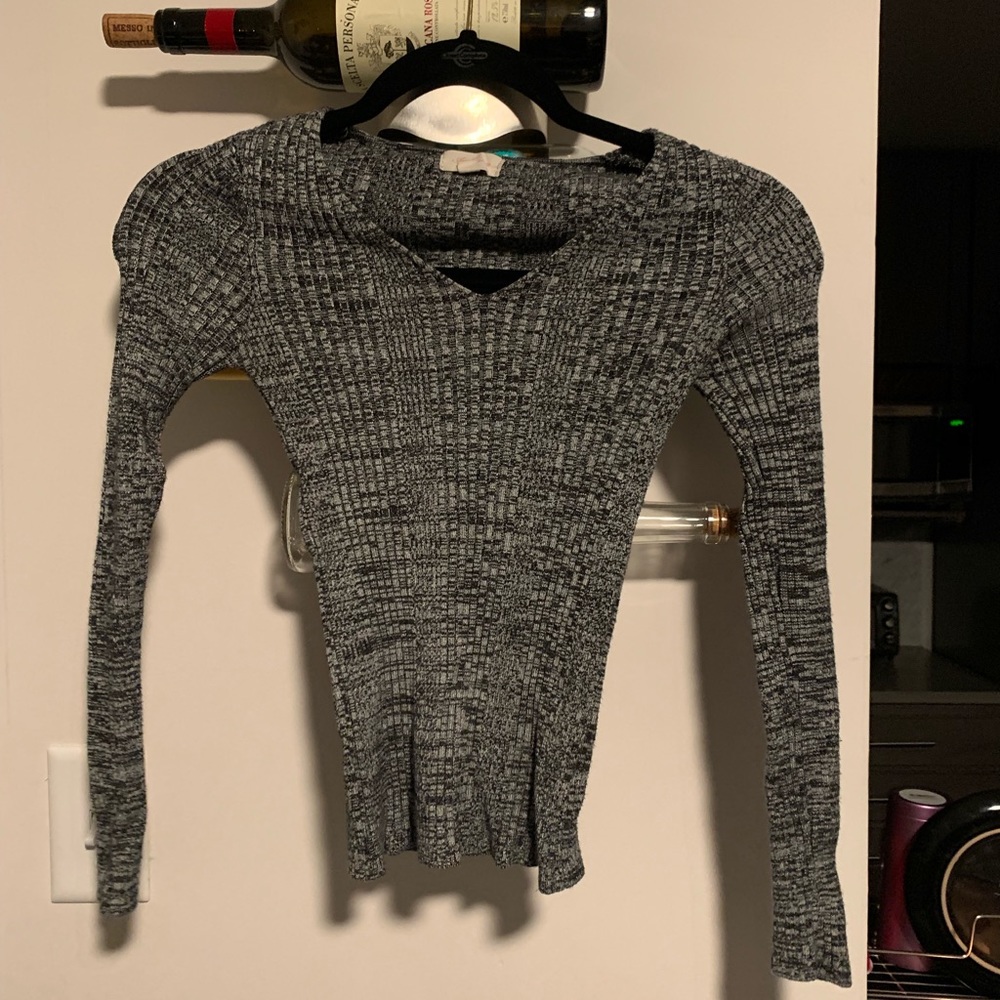 Grey long sleeve